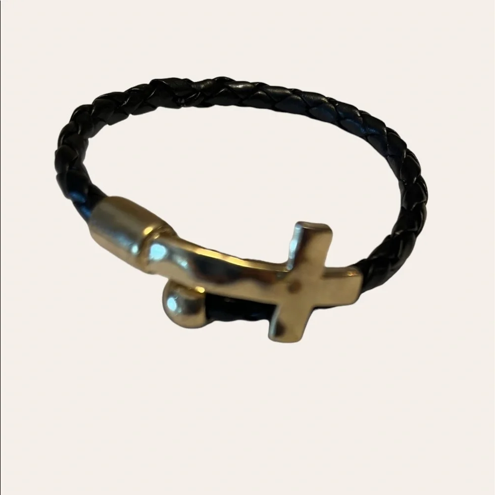 Cross Bracelet